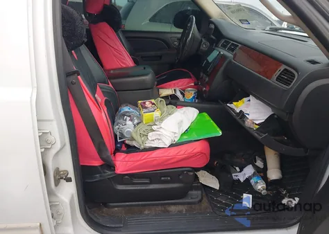 2011 Chevrolet Tahoe Ls из США, поврежденный, VIN 1GNSCAE05BR209108